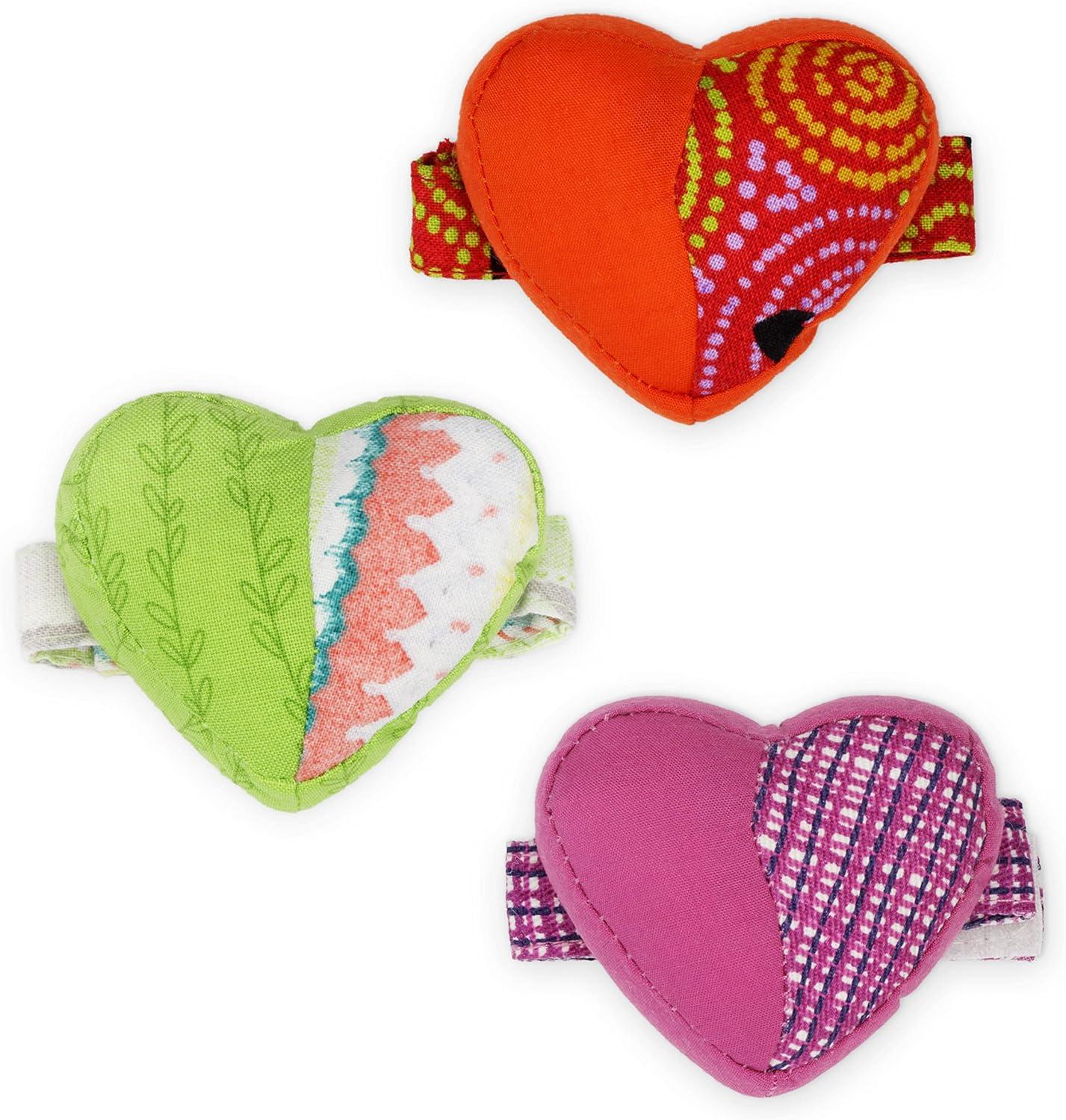 imageDritz Quilting Heart Wrist Pin Cushion with Adjustable Strap 1 Count Assorted Colors Green Pink or Purple2 inches